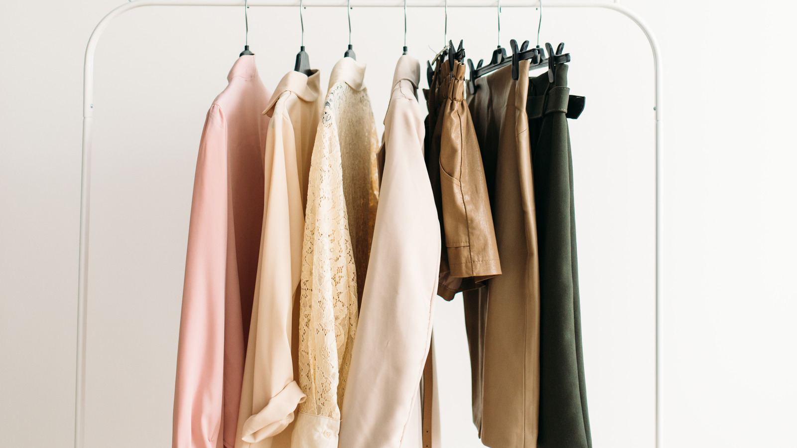 Building the Perfect Capsule Wardrobe